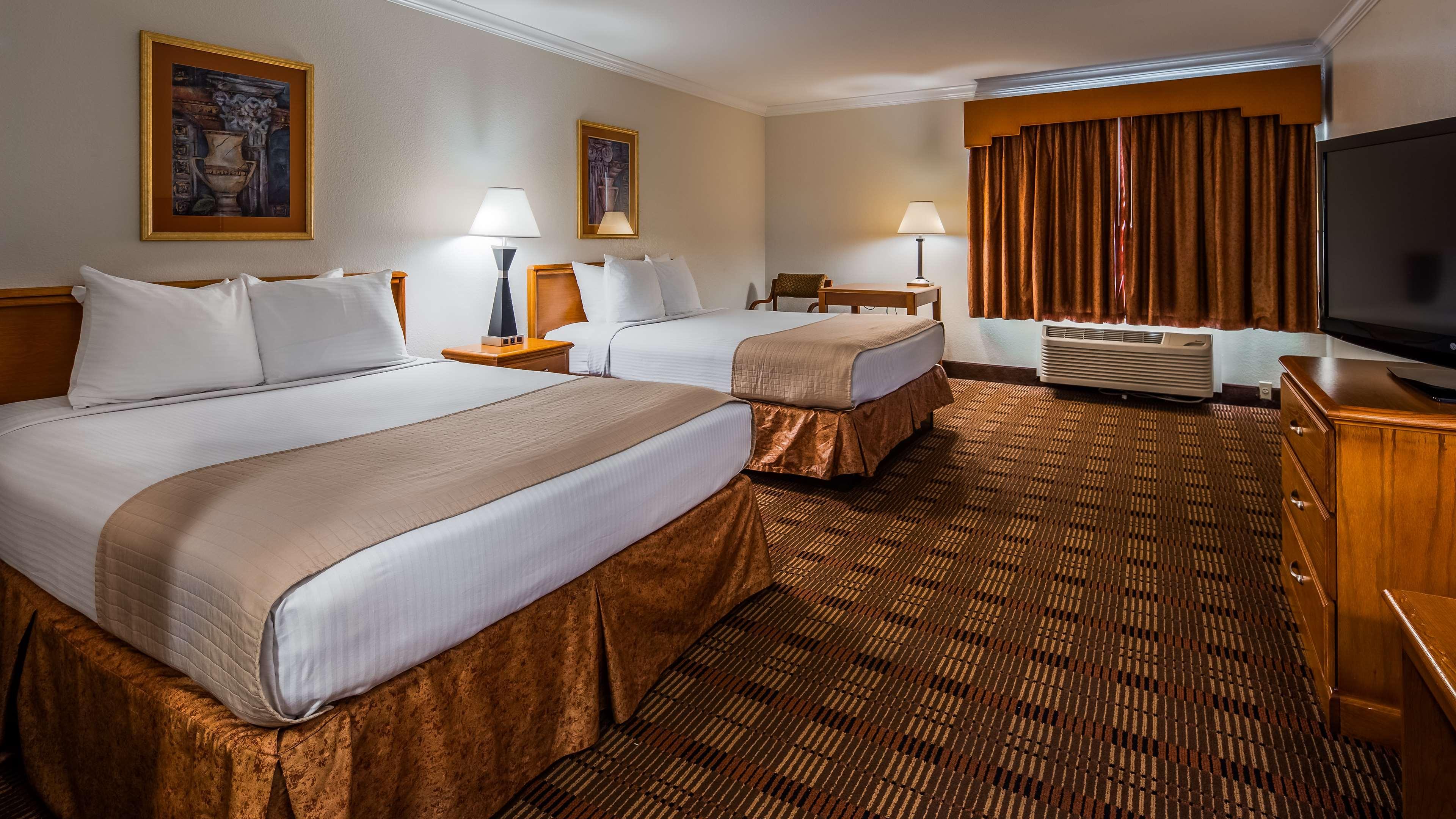 Best Western Club House Inn & Suites Mineral Wells Exteriér fotografie