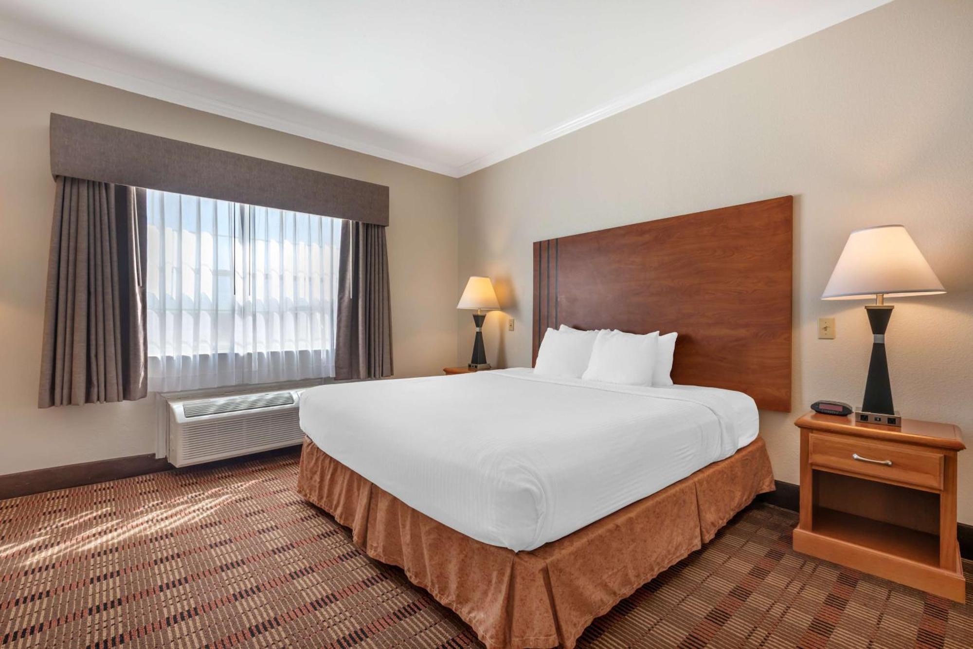 Best Western Club House Inn & Suites Mineral Wells Exteriér fotografie