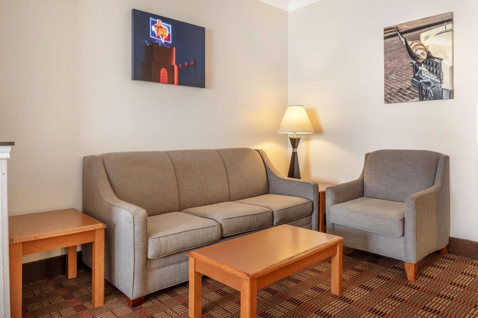 Best Western Club House Inn & Suites Mineral Wells Exteriér fotografie