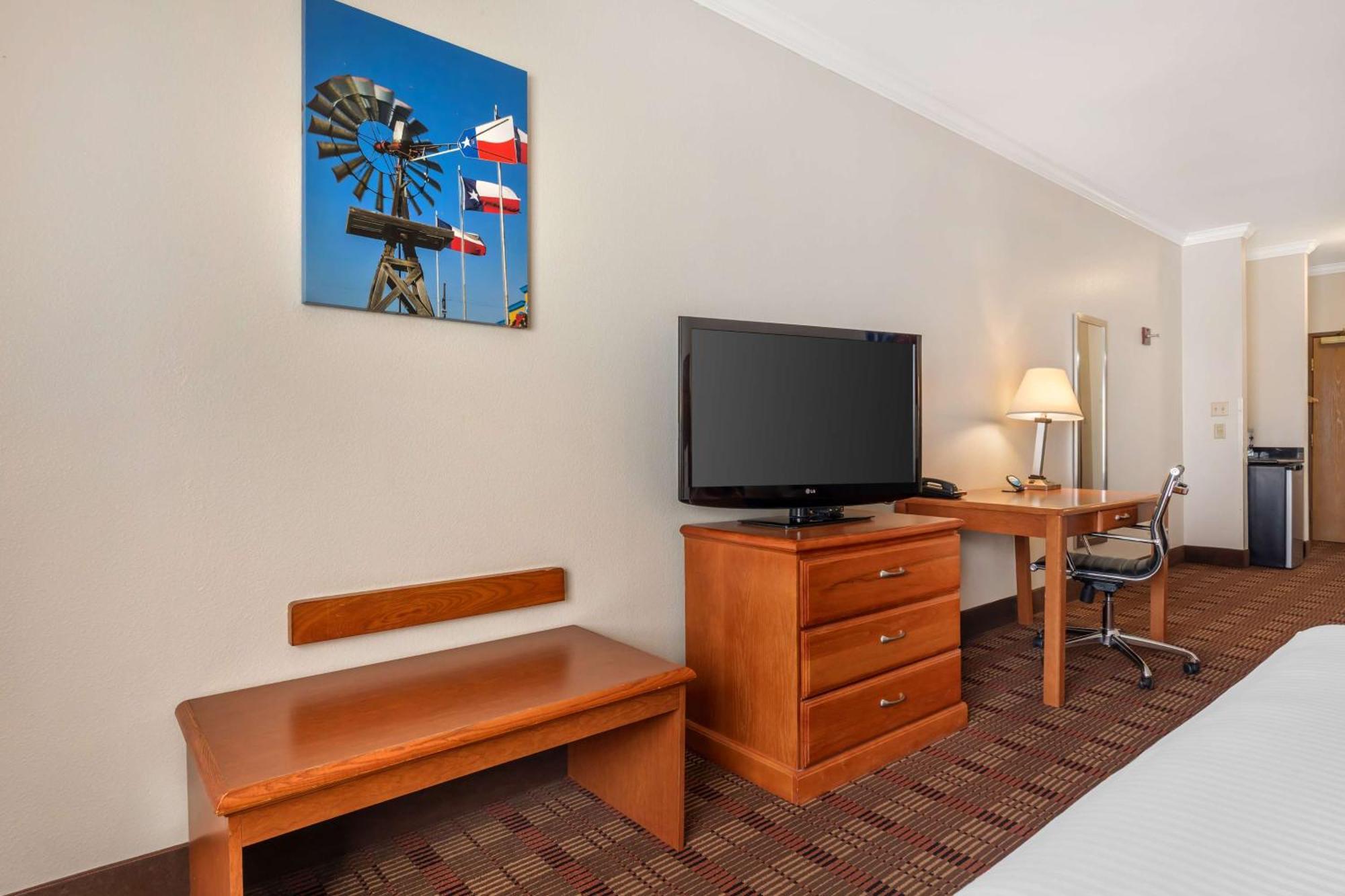 Best Western Club House Inn & Suites Mineral Wells Exteriér fotografie