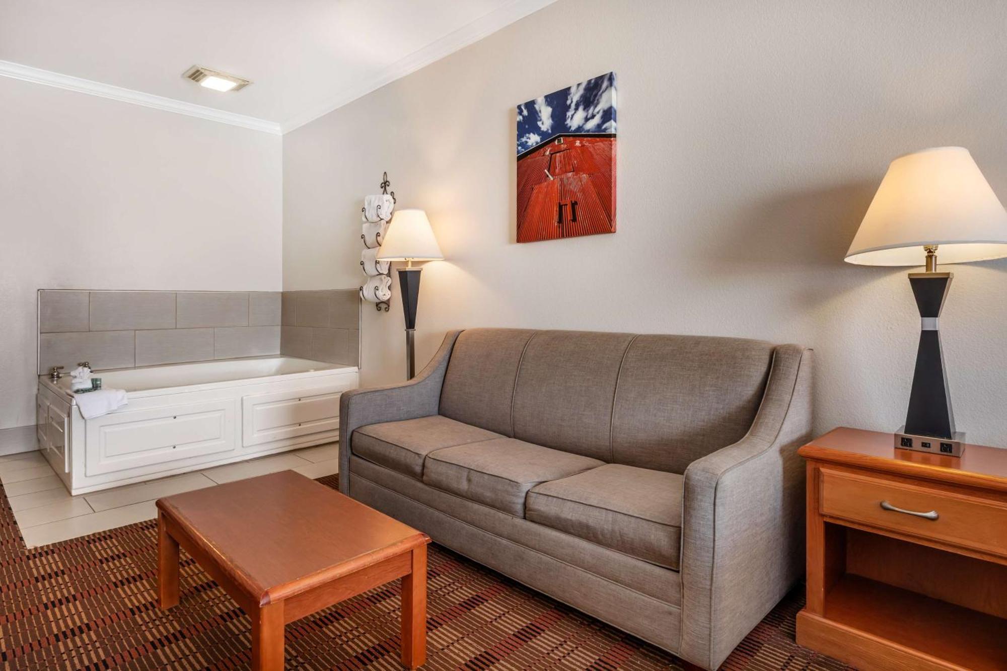 Best Western Club House Inn & Suites Mineral Wells Exteriér fotografie